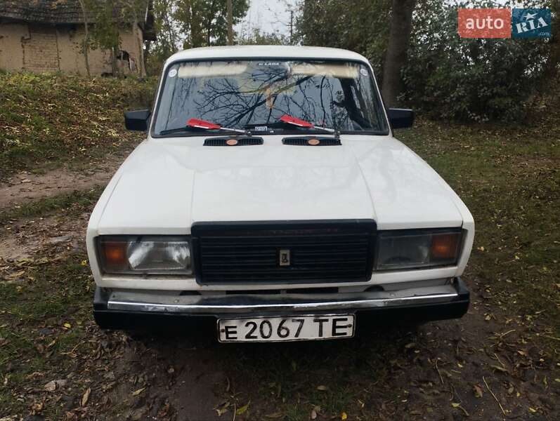 Седан ВАЗ / Lada 2107 1989 в Теребовле фото 12 Седан ВАЗ / Lada 2107 1989 в Теребовле
