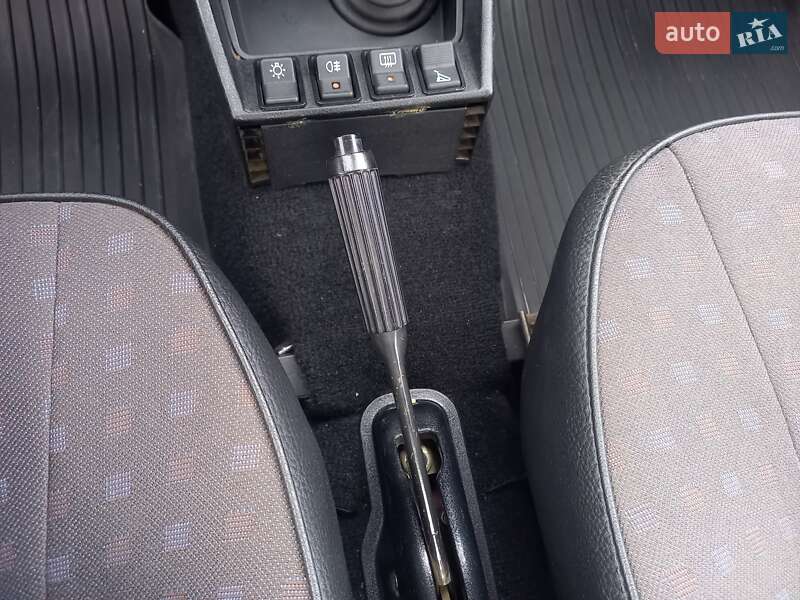 Седан ВАЗ / Lada 2107 2003 в Черкассах фото 40 Седан ВАЗ / Lada 2107 2003 в Черкассах