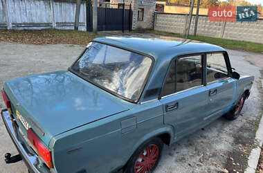 Седан ВАЗ 2107 2003 в  фото 13 Седан ВАЗ 2107 2003 в