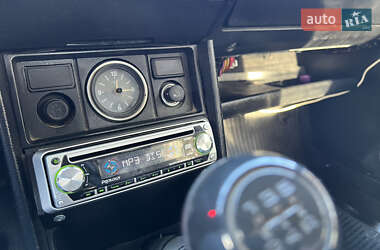 Седан ВАЗ 2107 2003 в  фото 30 Седан ВАЗ 2107 2003 в