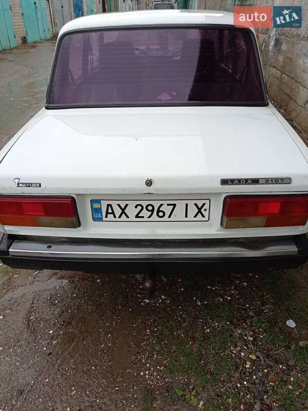 Седан ВАЗ / Lada 2107 2002 в Харькове фото 2 Седан ВАЗ / Lada 2107 2002 в Харькове