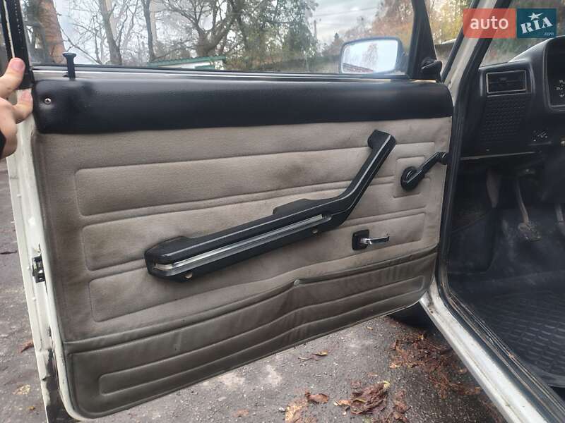 Седан ВАЗ / Lada 2107 2007 в Радомишлі фото 17 Седан ВАЗ / Lada 2107 2007 в Радомишлі