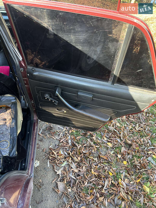 Седан ВАЗ / Lada 2107 2007 в Гайсине