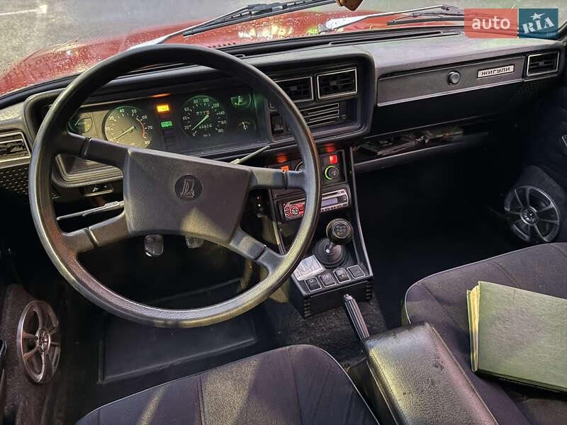 Седан ВАЗ / Lada 2107 1990 в Харькове фото 17 Седан ВАЗ / Lada 2107 1990 в Харькове