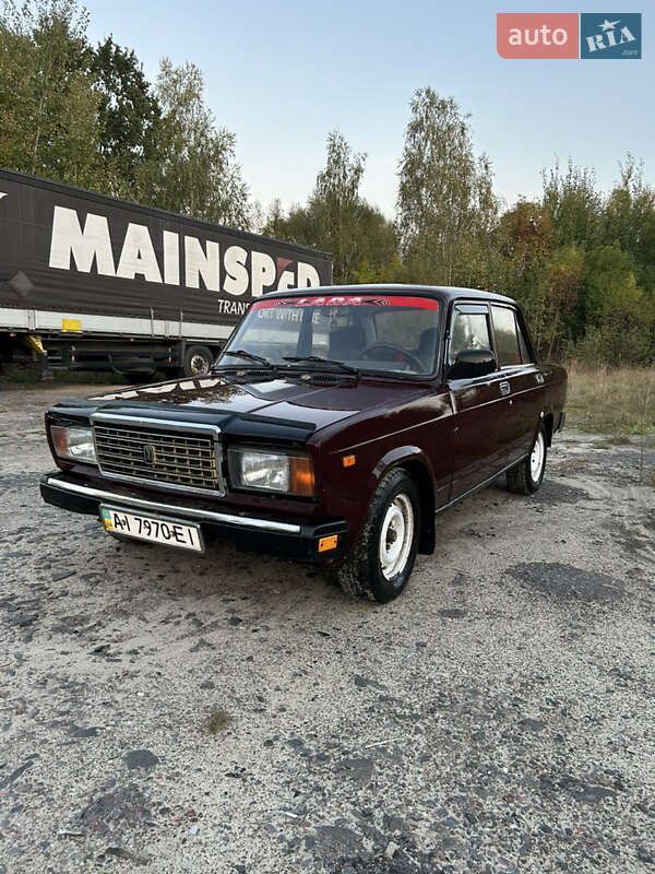 Седан ВАЗ / Lada 2107 2005 в Камені-Каширському