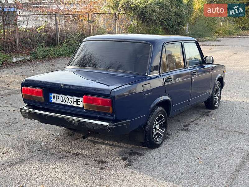 Седан ВАЗ / Lada 2107 2003 в Запорожье