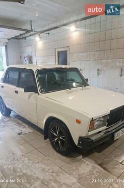 Седан ВАЗ / Lada 2107 2004 в Богодухіву