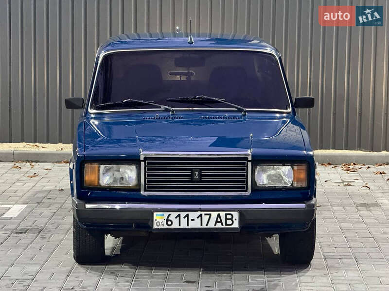 Седан ВАЗ / Lada 2107 2004 в Новомосковске фото 4 Седан ВАЗ / Lada 2107 2004 в Новомосковске