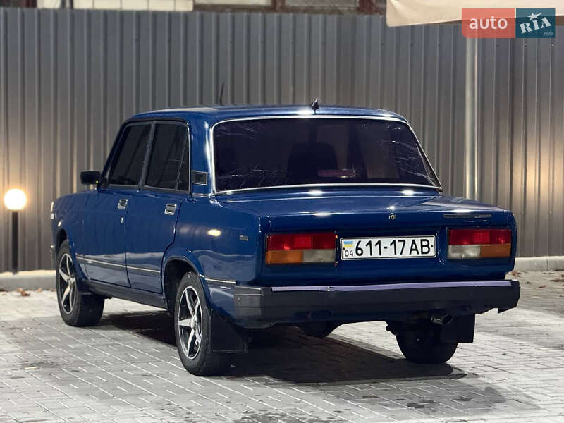 Седан ВАЗ / Lada 2107 2004 в Новомосковске фото 6 Седан ВАЗ / Lada 2107 2004 в Новомосковске