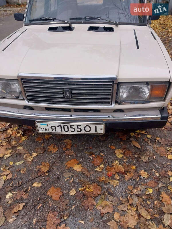 Седан ВАЗ / Lada 2107 1996 в Одесі