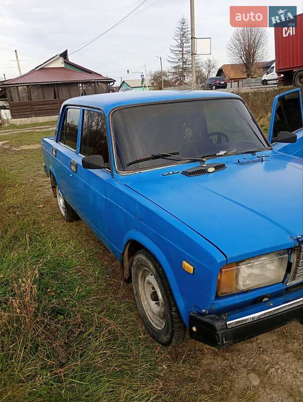 Седан ВАЗ / Lada 2107 2005 в Ивано-Франковске фото 4 Седан ВАЗ / Lada 2107 2005 в Ивано-Франковске