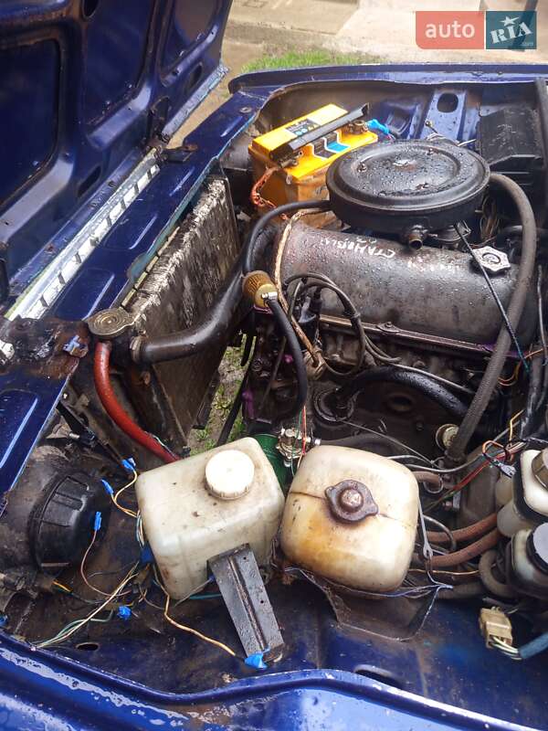 Седан ВАЗ / Lada 2107 1990 в Неполоковцах