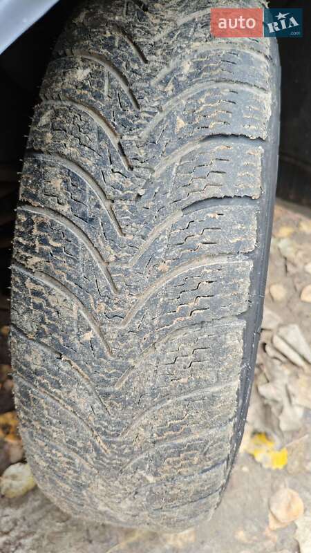 Седан ВАЗ / Lada 2107 2008 в Киеве