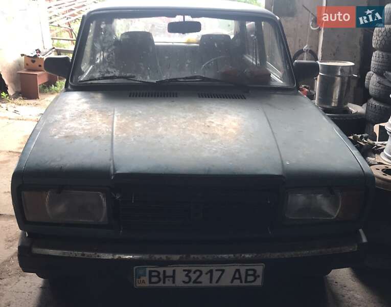 Седан ВАЗ / Lada 2107 2004 в Николаеве фото 3 Седан ВАЗ / Lada 2107 2004 в Николаеве