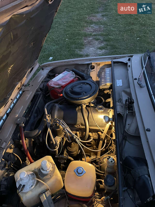 Седан ВАЗ / Lada 2107 1988 в Киеве фото 2 Седан ВАЗ / Lada 2107 1988 в Киеве