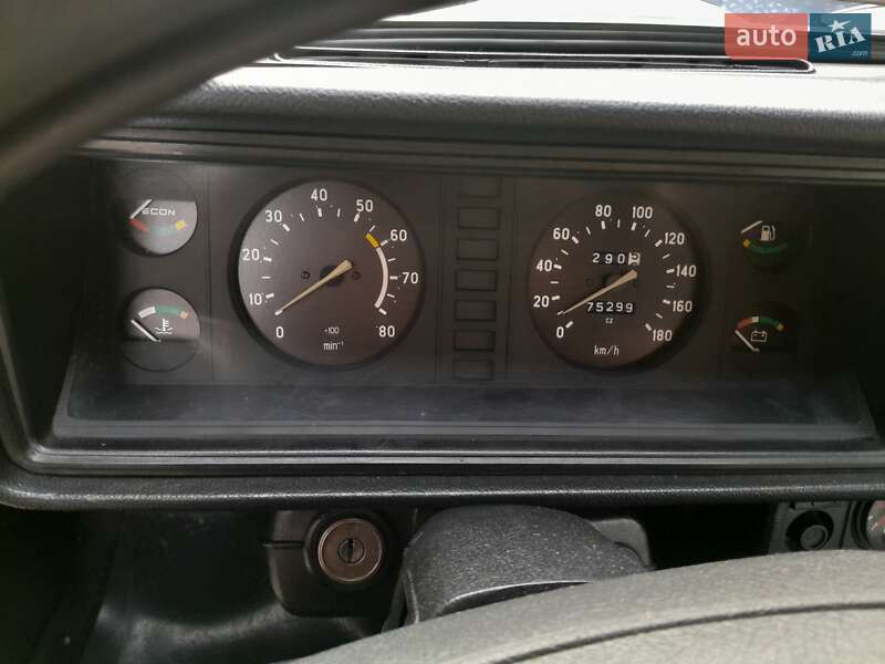 Седан ВАЗ / Lada 2107 2006 в Берегово