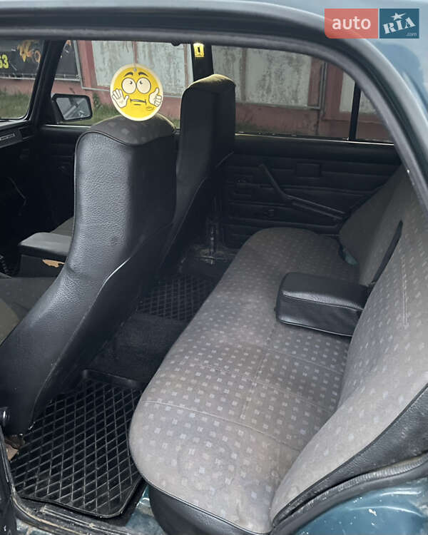 Седан ВАЗ / Lada 2107 2004 в Умани фото 5 Седан ВАЗ / Lada 2107 2004 в Умани