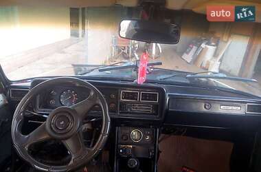 Седан ВАЗ 2107 1991 в Валках