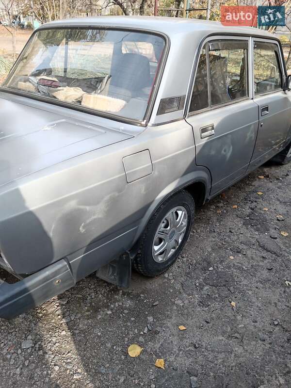 Седан ВАЗ / Lada 2107 2007 в Киеве фото 3 Седан ВАЗ / Lada 2107 2007 в Киеве