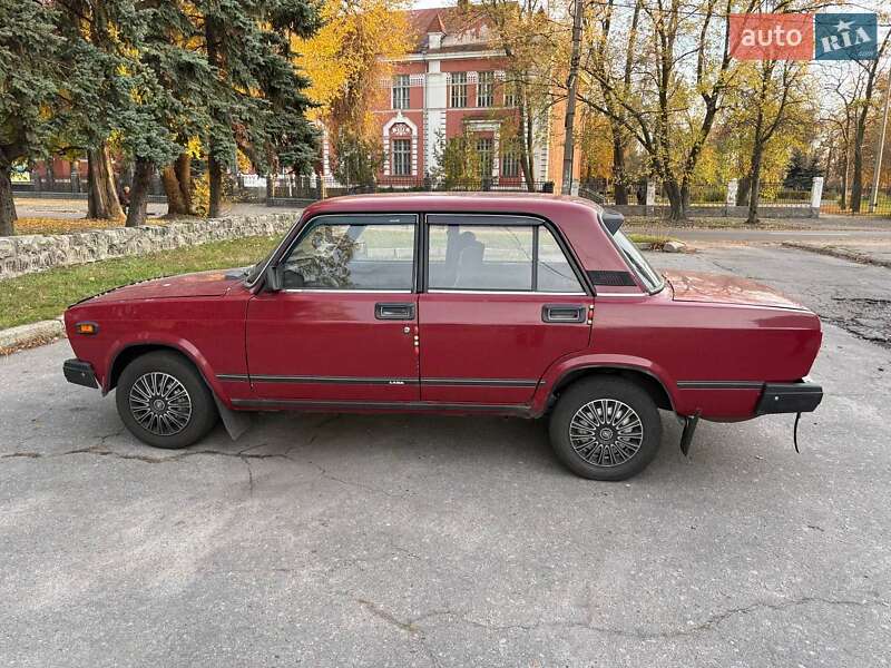 Седан ВАЗ / Lada 2107 2006 в Кременчуге фото 3 Седан ВАЗ / Lada 2107 2006 в Кременчуге
