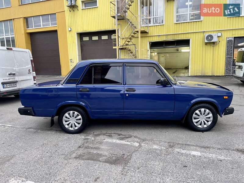 Седан ВАЗ / Lada 2107 2007 в Чернигове фото 5 Седан ВАЗ / Lada 2107 2007 в Чернигове