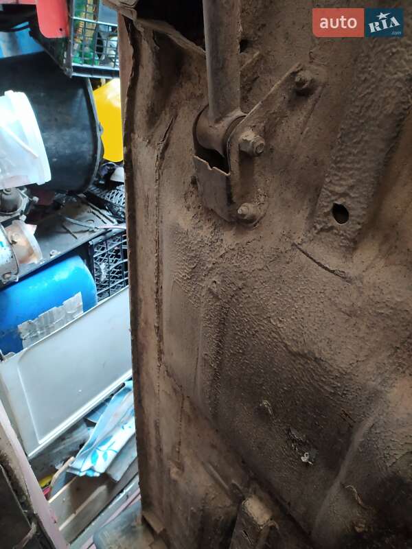 Седан ВАЗ / Lada 2107 1989 в Калуше