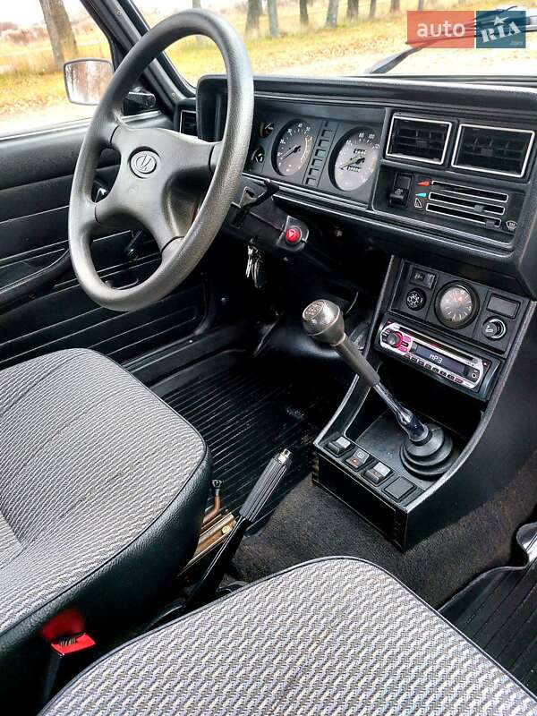 Седан ВАЗ / Lada 2107 2007 в Тростянце