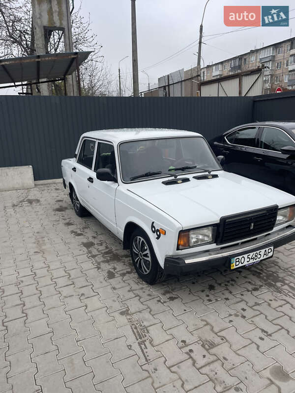 Седан ВАЗ / Lada 2107 1991 в Тернополе