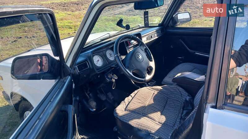 Седан ВАЗ / Lada 2107 1987 в Кропивницком фото 4 Седан ВАЗ / Lada 2107 1987 в Кропивницком