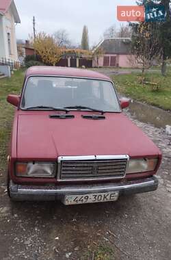Седан ВАЗ / Lada 2107 1993 в Тульчине
