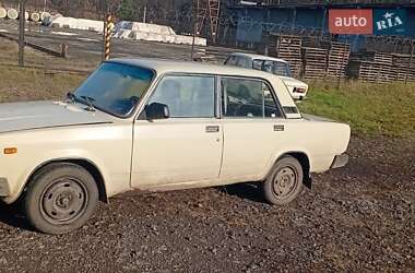 Седан ВАЗ 2107 1988 в Ківерцях