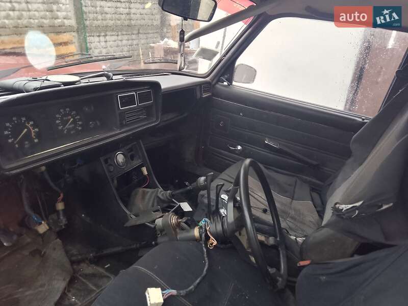 Седан ВАЗ / Lada 2107 1993 в Ровно фото 12 Седан ВАЗ / Lada 2107 1993 в Ровно