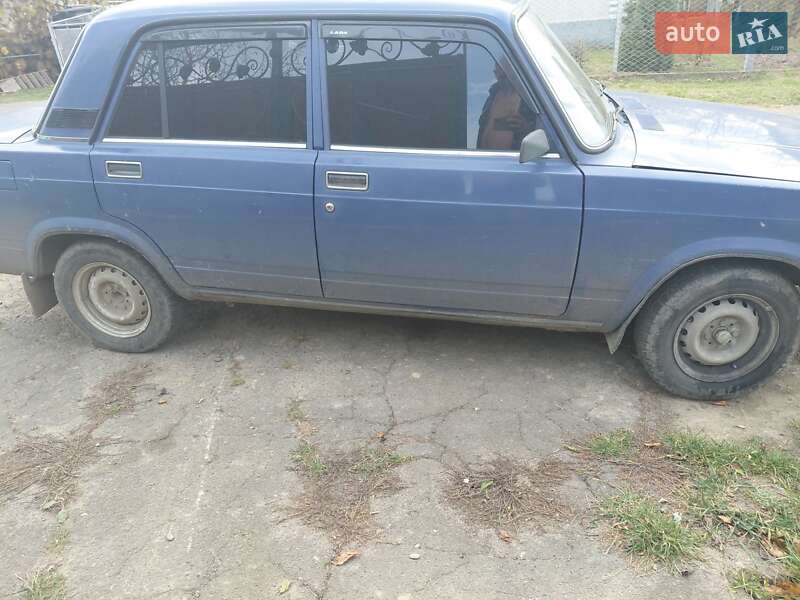 Седан ВАЗ / Lada 2107 2006 в Калуше фото 2 Седан ВАЗ / Lada 2107 2006 в Калуше