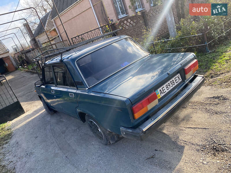 Седан ВАЗ / Lada 2107 2002 в Кривому Розі фото 7 Седан ВАЗ / Lada 2107 2002 в Кривому Розі