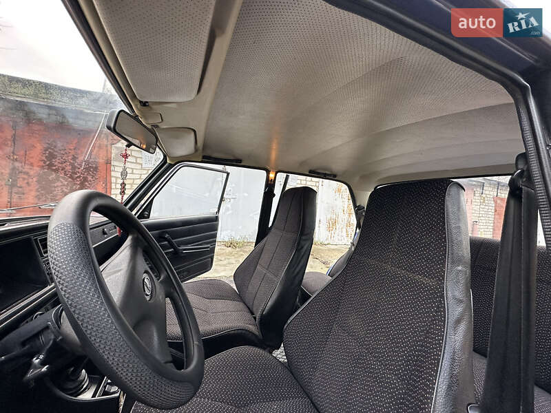 Седан ВАЗ / Lada 2107 2003 в Николаеве фото 40 Седан ВАЗ / Lada 2107 2003 в Николаеве