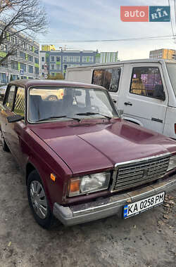 Седан ВАЗ 2107 2002 в Киеве