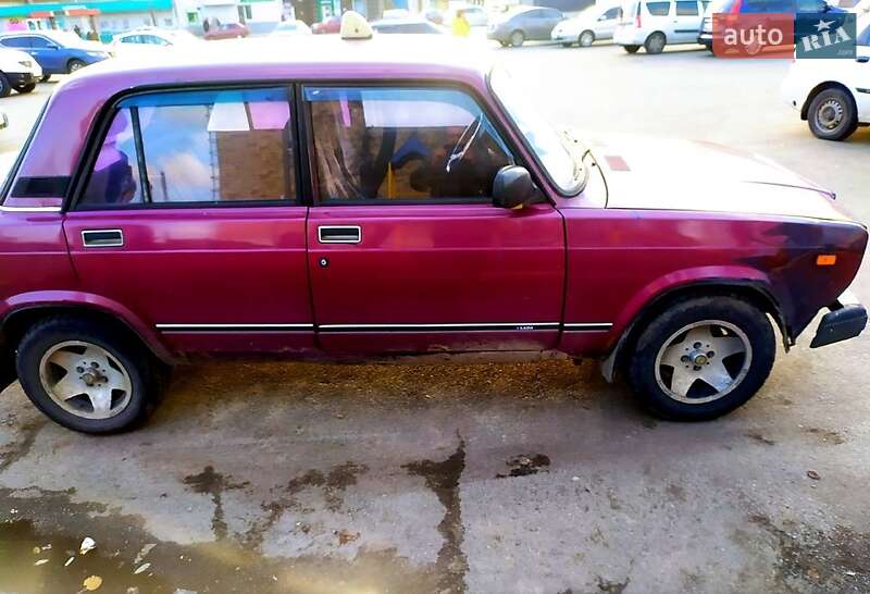 ВАЗ / Lada 2107 1993 ВАЗ / Lada 2107 1993