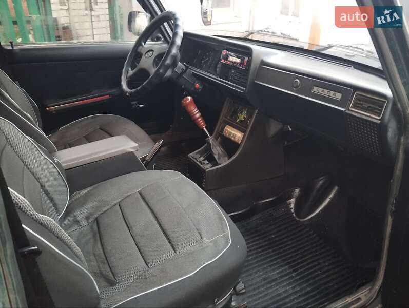 Седан ВАЗ / Lada 2107 2005 в Софиевке