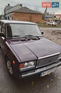 Седан ВАЗ 2107 2005 в Луцке