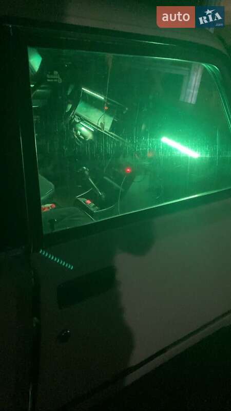 Седан ВАЗ / Lada 2107 1992 в Каменском фото 2 Седан ВАЗ / Lada 2107 1992 в Каменском