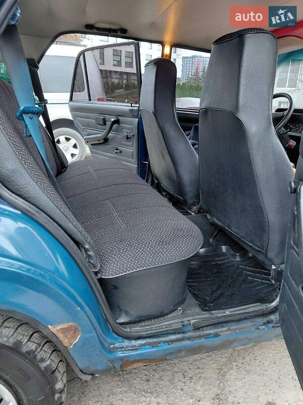 Седан ВАЗ / Lada 2107 2005 в Івано-Франківську