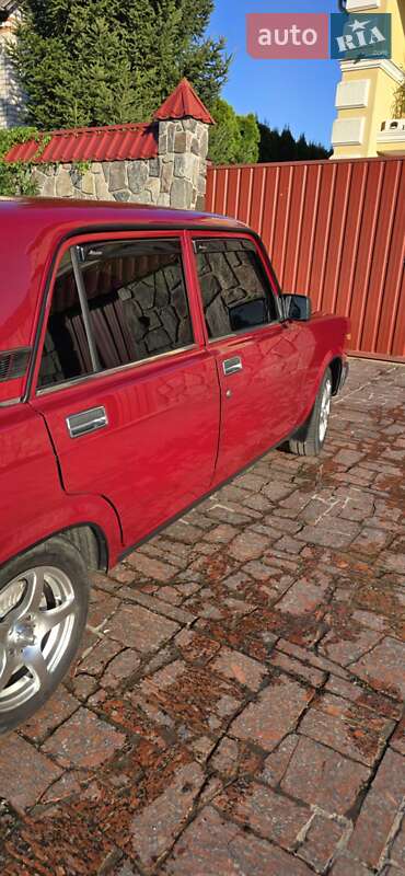 Седан ВАЗ / Lada 2107 2005 в Кременчуге фото 5 Седан ВАЗ / Lada 2107 2005 в Кременчуге