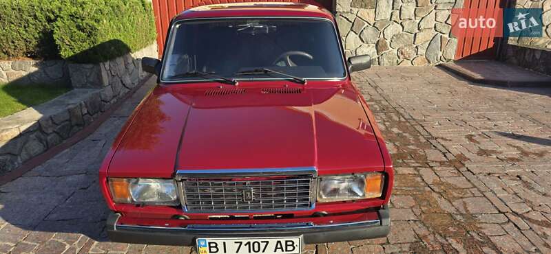 Седан ВАЗ / Lada 2107 2005 в Кременчуге фото 6 Седан ВАЗ / Lada 2107 2005 в Кременчуге