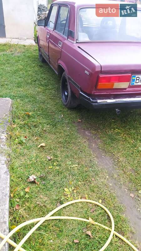 Седан ВАЗ / Lada 2107 2002 в Володимирці фото 4 Седан ВАЗ / Lada 2107 2002 в Володимирці