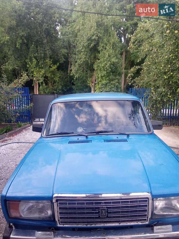 Седан ВАЗ / Lada 2107 1989 в Аулях