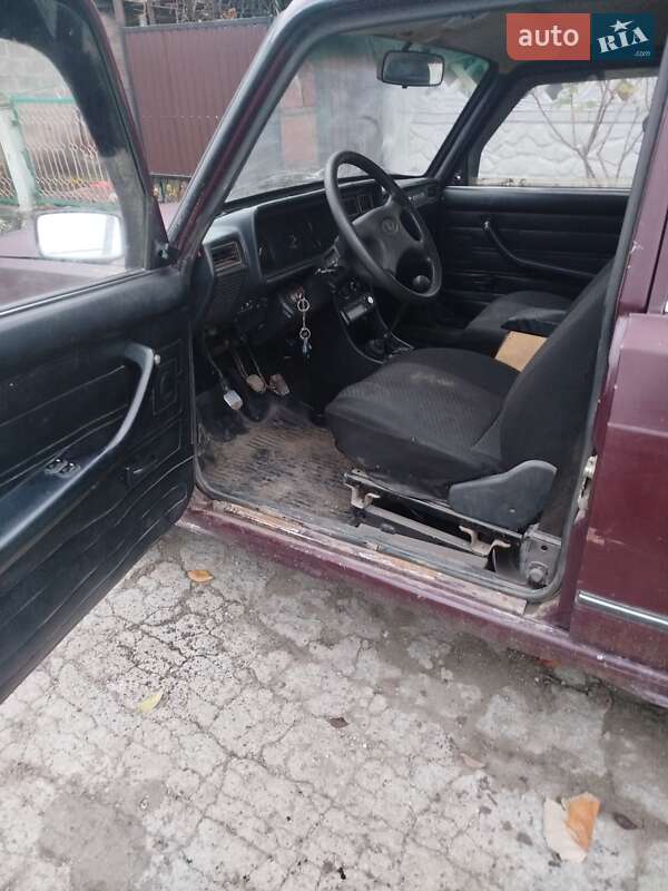 Седан ВАЗ / Lada 2107 2005 в Кривом Роге фото 2 Седан ВАЗ / Lada 2107 2005 в Кривом Роге