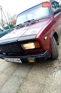 Седан ВАЗ 2107 1984 в Синельниково