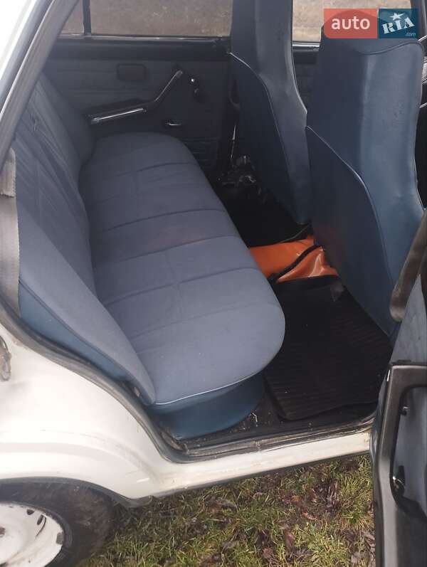 Седан ВАЗ / Lada 2107 1989 в Теребовле фото 19 Седан ВАЗ / Lada 2107 1989 в Теребовле