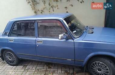 Седан ВАЗ / Lada 2107 2005 в Днепре