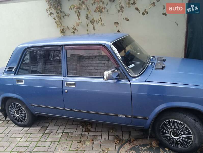 Седан ВАЗ / Lada 2107 2005 в Дніпрі фото 6 Седан ВАЗ / Lada 2107 2005 в Дніпрі
